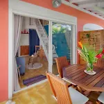 Villa Petite Terre A 50 Metres De La Plage